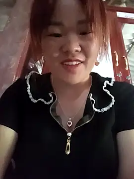 Snapshot of sukabae00 chatting on October 4, 2025, 8:27 am sukabae00 online show from October 4, 2025, 8:27 am