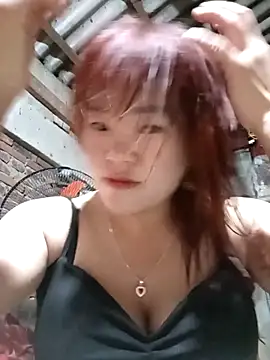 Snapshot of sukabae00 chatting on September 30, 2025, 12:44 pm sukabae00 online show from September 30, 2025, 12:44 pm