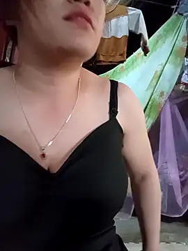 sukabae00 online show from April 1, 2026, 6:04 am