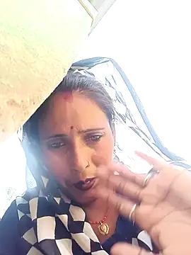 Snapshot of Arti13A chatting on June 6, 2026, 12:10 pm Arti13A online show from June 6, 2026, 12:10 pm