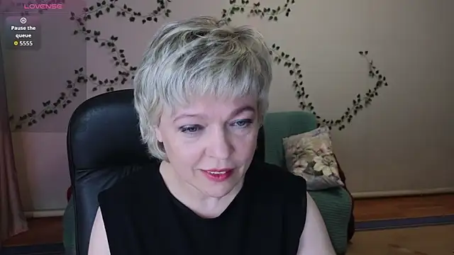 Rosette Pricky online show from April 4, 2026, 3:51 pm