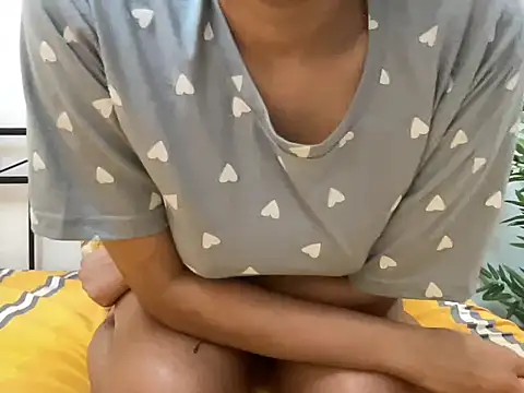 LucytheDevilQueen online show from September 25, 2025, 3:12 am