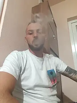 Snapshot of papichulo0099 chatting on October 6, 2025, 5:46 pm papichulo0099 online show from October 6, 2025, 5:46 pm