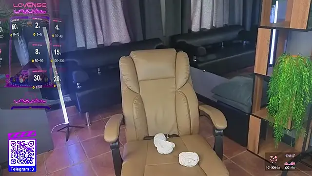 exxxcore  online show from September 19, 2025, 6:28 am