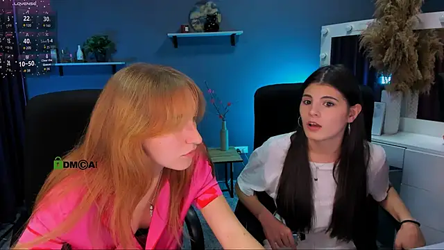 Snapshot of lizzie_boom chatting on September 26, 2025, 7:43 pm lizzie boom online show from September 26, 2025, 7:43 pm