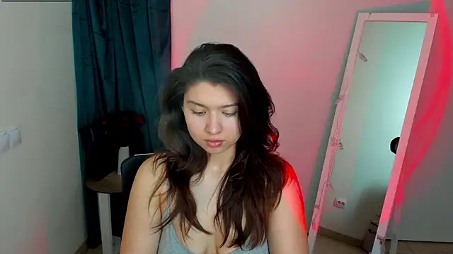 Sandra Curly online show from March 6, 2026, 2:01 pm