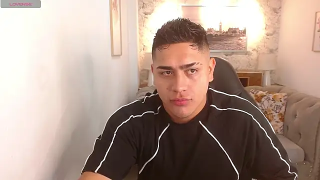 Aaronn 12 online show from September 13, 2025, 12:05 pm