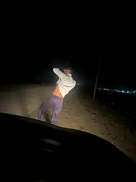 Snapshot of DeepakFucker01 chatting on November 15, 2025, 5:06 pm DeepakFucker01 online show from November 15, 2025, 5:06 pm