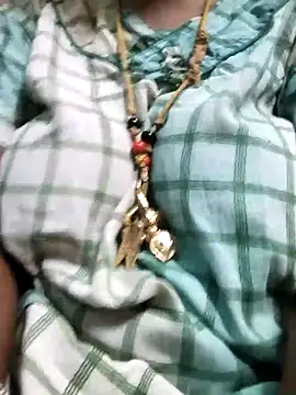 Snapshot of p0a8 chatting on October 9, 2025, 3:23 pm p0a8 online show from October 9, 2025, 3:23 pm