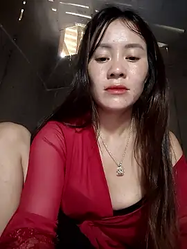 TinTim02 online show from May 23, 2026, 11:15 pm