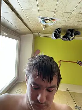 pussyhunter323557 online show from April 19, 2026, 6:36 am