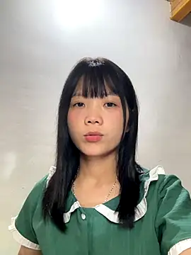 Snapshot of thaoyeuuu chatting on October 12, 2025, 1:01 pm thaoyeuuu online show from October 12, 2025, 1:01 pm