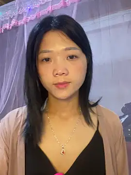 Snapshot of thaoyeuuu chatting on September 27, 2025, 4:18 am thaoyeuuu online show from September 27, 2025, 4:18 am