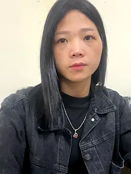 Snapshot of thaoyeuuu chatting on September 29, 2025, 2:18 am thaoyeuuu online show from September 29, 2025, 2:18 am