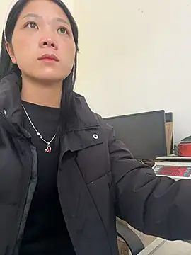 Snapshot of thaoyeuuu chatting on October 27, 2025, 2:34 am thaoyeuuu online show from October 27, 2025, 2:34 am