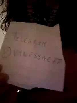 Snapshot of JessyBry77 chatting on September 26, 2025, 5:53 pm JessyBry77 online show from September 26, 2025, 5:53 pm