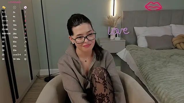 Snapshot of LubaStadt chatting on September 19, 2025, 7:29 pm LubaStadt online show from September 19, 2025, 7:29 pm