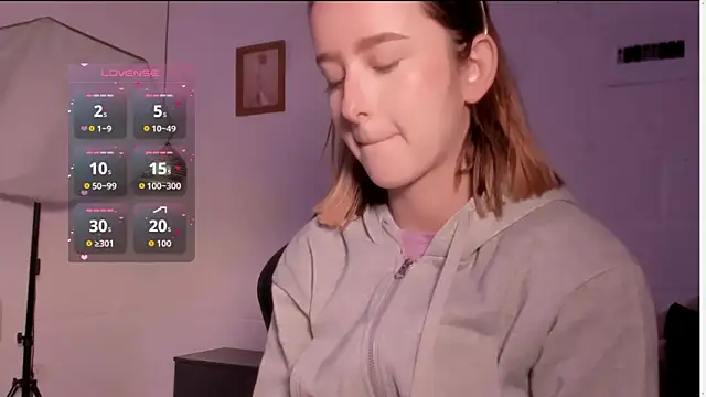 kristal joi dl online show from September 26, 2025, 12:23 pm