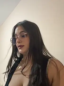 Abby Raschell online show from March 28, 2026, 3:40 am