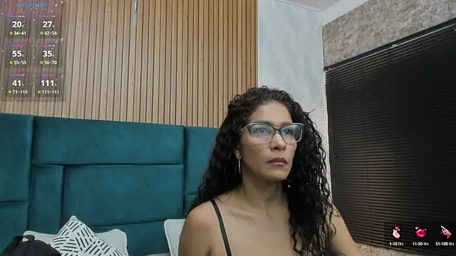 Snapshot of Brunnette_Sensation chatting on September 23, 2025, 7:10 pm Brunnette Sensation online show from September 23, 2025, 7:10 pm