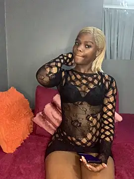 Lady-Amina online show from September 20, 2025, 8:03 pm