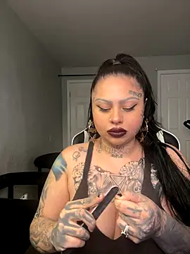 Snapshot of chicanachic13 chatting on September 26, 2025, 5:03 am chicanachic13 online show from September 26, 2025, 5:03 am