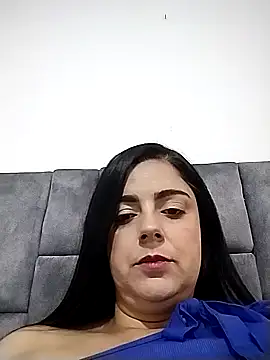 Snapshot of Nahomi_04 chatting on October 27, 2025, 5:58 pm Nahomi 04 online show from October 27, 2025, 5:58 pm