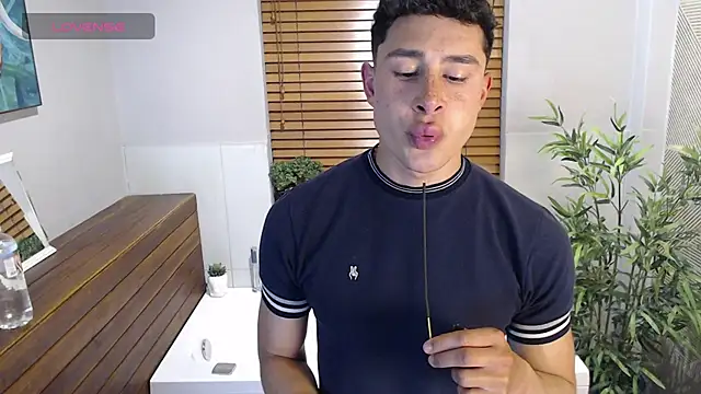 Snapshot of AustinJones_ chatting on September 22, 2025, 8:26 pm AustinJones online show from September 22, 2025, 8:26 pm