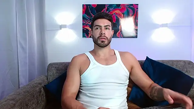 ZarekFox online show from September 17, 2025, 11:29 pm