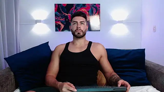 ZarekFox online show from September 23, 2025, 10:39 pm