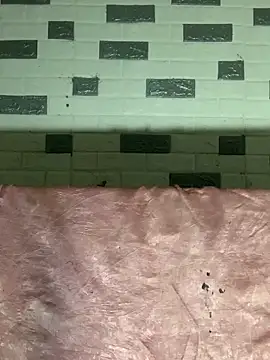 SassyLaurier online show from October 18, 2025, 8:33 pm