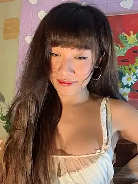 SassyLaurier online show from October 4, 2025, 7:26 pm