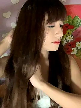 SassyLaurier online show from October 19, 2025, 6:43 pm