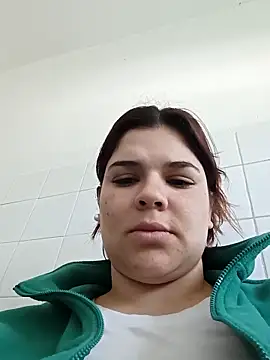 Snapshot of yesica87 chatting on September 26, 2025, 2:13 pm yesica87 online show from September 26, 2025, 2:13 pm