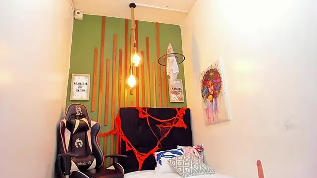 Dianita bitch online show from October 22, 2025, 4:01 am