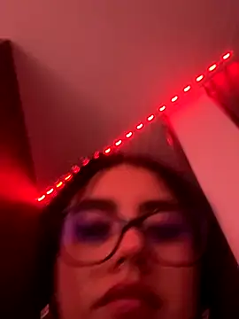 Snapshot of Victoria_alson chatting on October 19, 2025, 2:25 am Victoria alson online show from October 19, 2025, 2:25 am