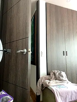 Snapshot of Victoria_alson chatting on October 8, 2025, 3:02 pm Victoria alson online show from October 8, 2025, 3:02 pm