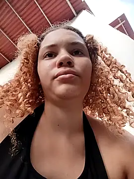 Snapshot of SirenRouge_69 chatting on September 27, 2025, 10:27 pm SirenRouge 69 online show from September 27, 2025, 10:27 pm