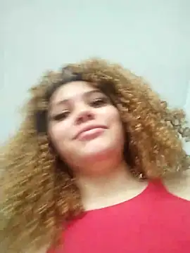 Snapshot of SirenRouge_69 chatting on February 14, 2026, 8:09 pm SirenRouge 69 online show from February 14, 2026, 8:09 pm