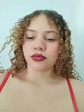 Snapshot of SirenRouge_69 chatting on February 25, 2026, 7:36 pm SirenRouge 69 online show from February 25, 2026, 7:36 pm