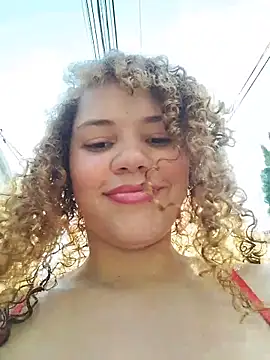 Snapshot of SirenRouge_69 chatting on February 3, 2026, 8:14 pm SirenRouge 69 online show from February 3, 2026, 8:14 pm