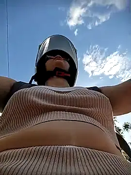 Snapshot of SirenRouge_69 chatting on October 3, 2025, 7:37 pm SirenRouge 69 online show from October 3, 2025, 7:37 pm