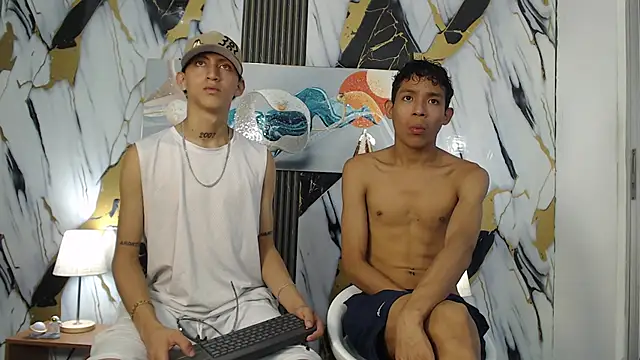 BEAUTY BOYS1 online show from February 19, 2026, 8:17 pm