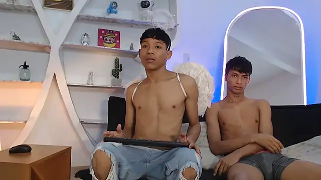 Snapshot of BEAUTY_BOYS1 chatting on October 2, 2025, 7:12 am BEAUTY BOYS1 online show from October 2, 2025, 7:12 am