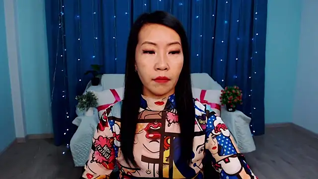 LiaPak online show from October 2, 2025, 12:58 am