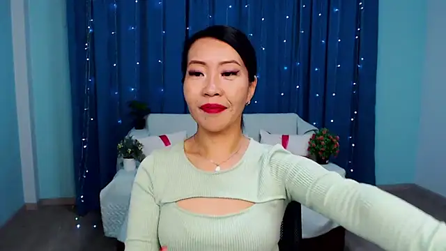 LiaPak online show from September 10, 2025, 11:59 pm