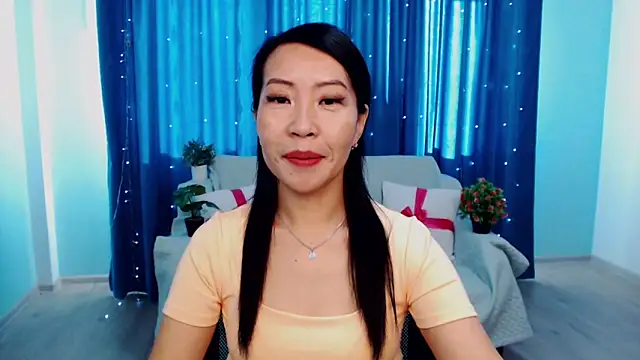 LiaPak online show from September 25, 2025, 1:00 am