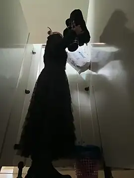 xiaoliansweet online show from October 28, 2025, 5:39 am