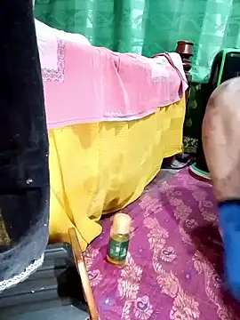 Mistompa24 online show from December 16, 2025, 1:59 pm