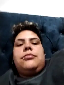 Snapshot of Hailey_Curvy chatting on October 27, 2025, 11:38 pm Hailey Curvy online show from October 27, 2025, 11:38 pm